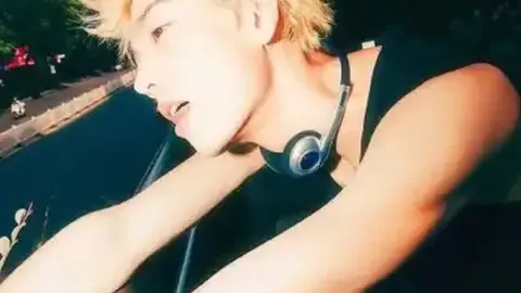 独家爆料：曼联领衔多豪门争抢詹姆斯-加纳，莫耶斯铁心拒售传奇球星！